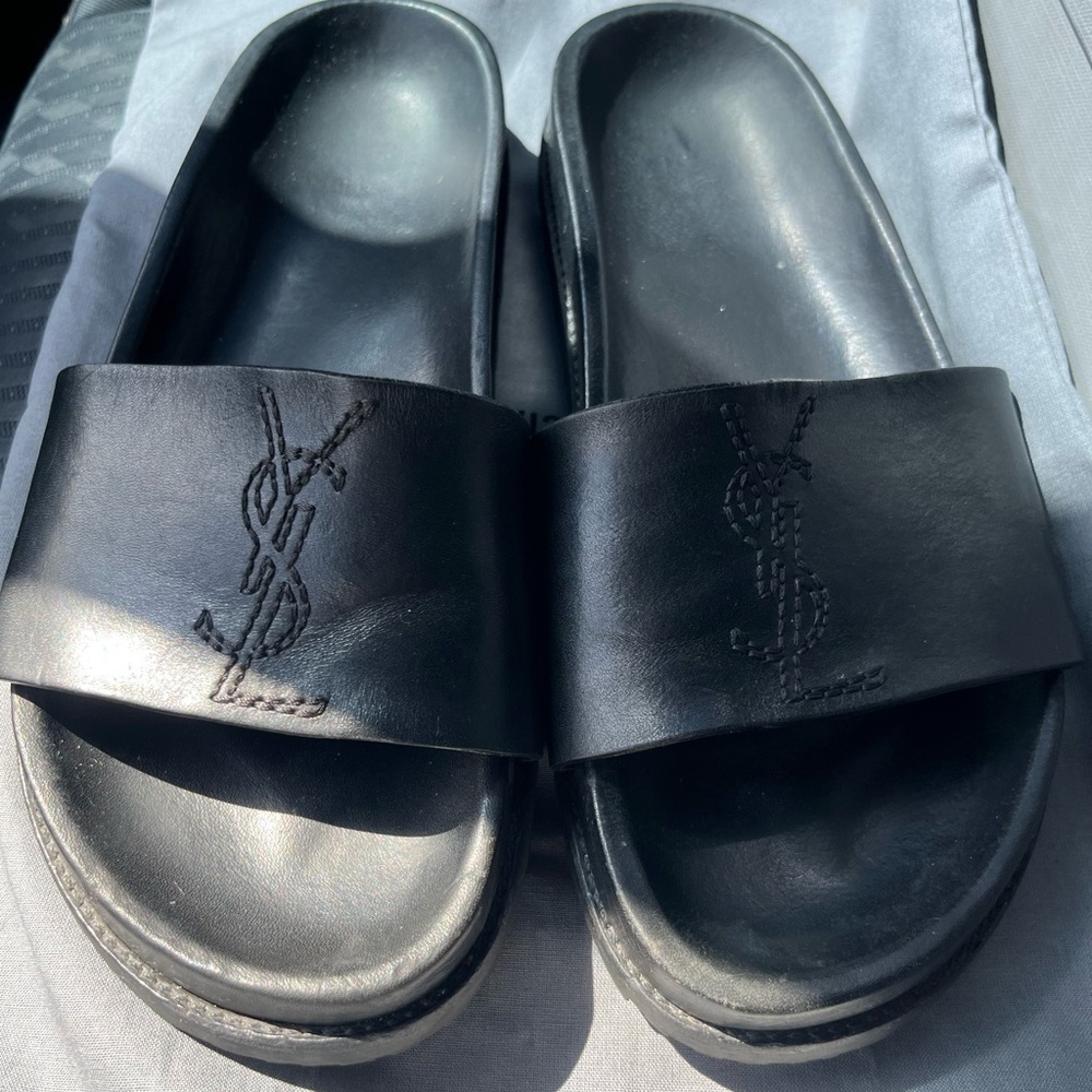 Yves Saint Laurent Black Logo Slide Sandals - WOMENS